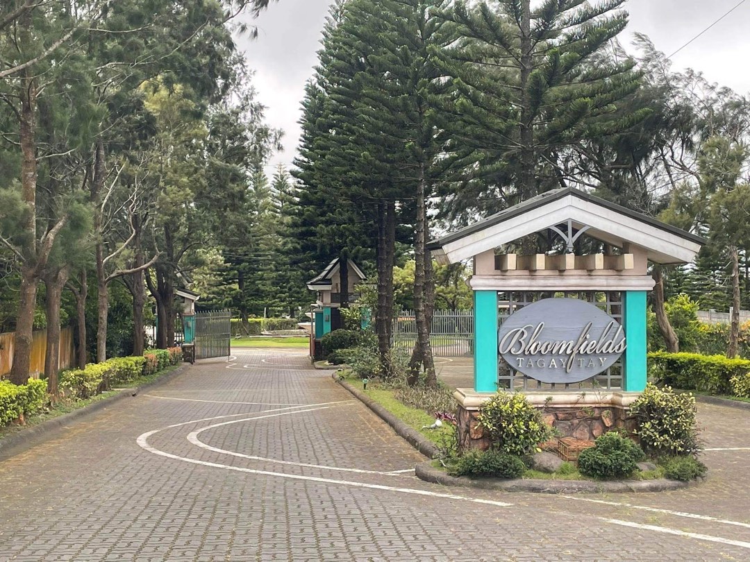 Lot in Bloomfields Tagaytay Exclusive Subdivision, Property, For Sale