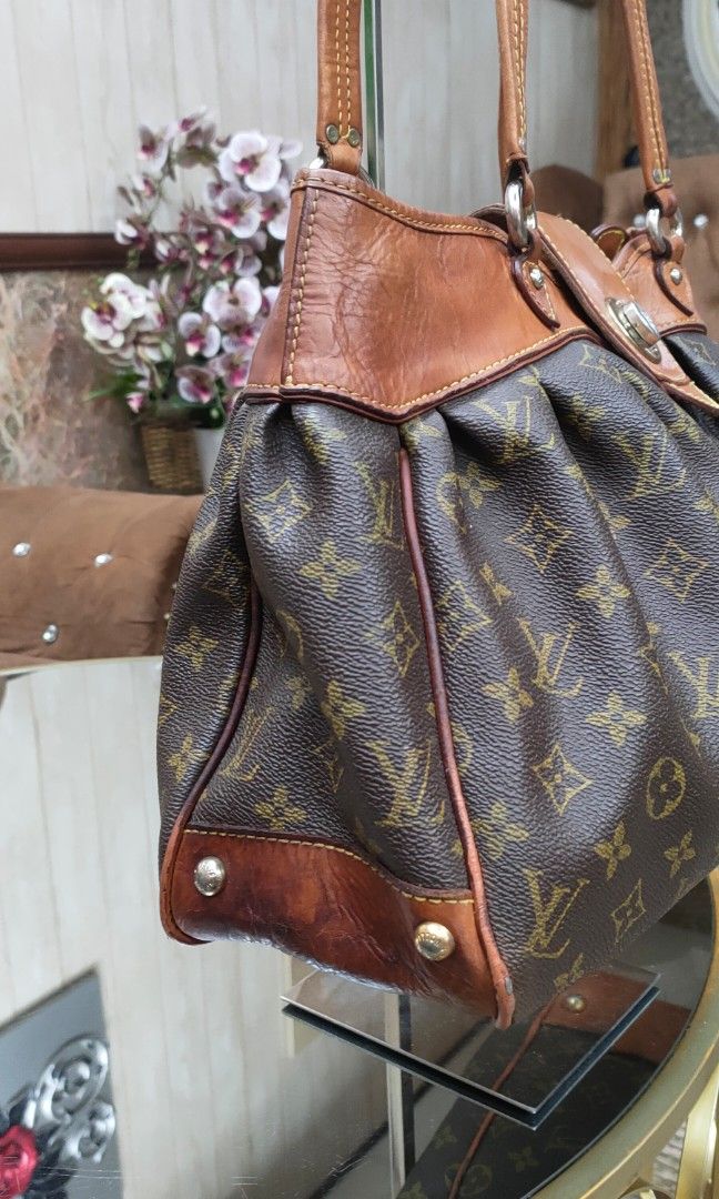 LOUIS VUITTON MOTARD BIKER BAG 227030748 EK, Women's Fashion, Bags &  Wallets, Shoulder Bags on Carousell