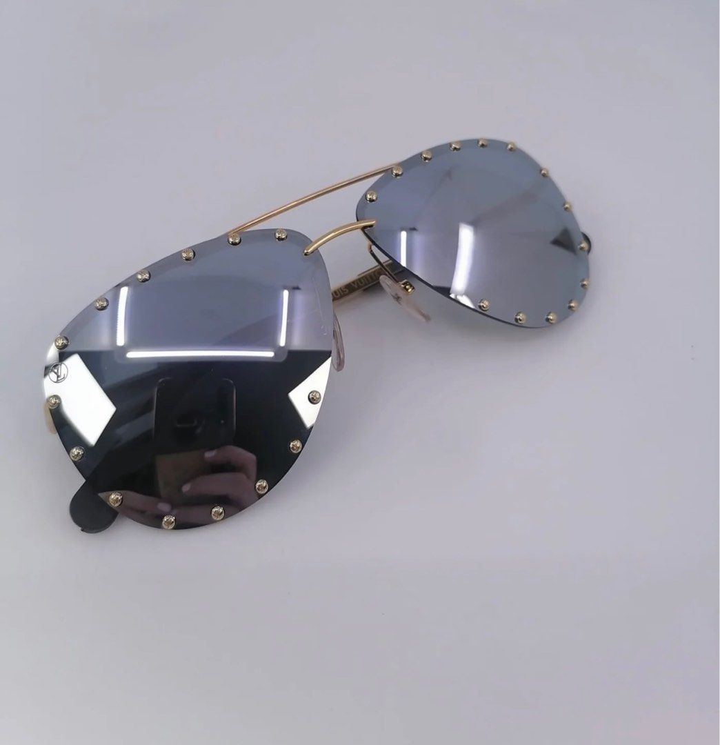 Louis Vuitton Pink Party Sunglasses - ShopperBoard