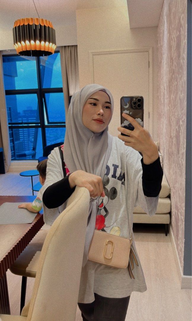 HOW I STYLE MARC JACOBS SNAPSHOT BAG : NON HIJAB