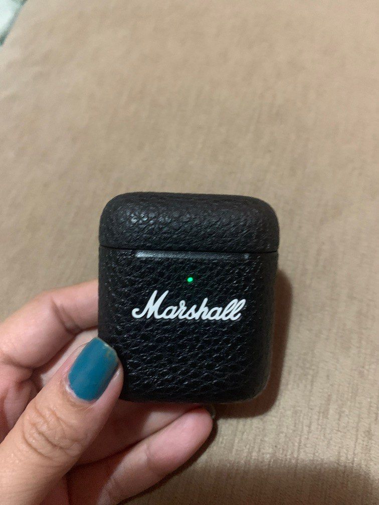 Marshall earbuds wireless (Category: Earphones) located in San Juan City. Submitted by ywkly (Listing ID 1223332885, Image 3). Description: Bnew twice lng ngamit no flaws Model minor III true wireless Inclusion cable and checklist guide book for authentication.