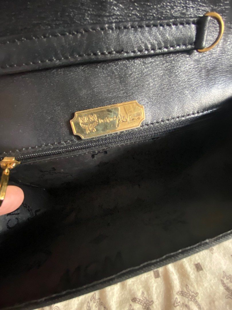 MCM shoulder chain bag (Category: Luxury Bags & Wallets) located in Manila. Submitted by AllmustGo (Listing ID 1223215543, Image 3). Description: Item is preloved don’t expect to much! All details already in the photos pls see. Only flaws is the faded chain strap..