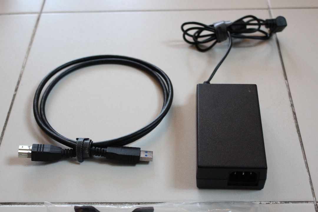 MediaSonic PROBOX 4 Bay 3.5” SATA Hard Drive Enclosure, Computers