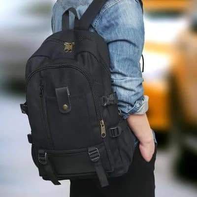 Men's Bag/Bagpack (Category: Backpacks) located in Manila. Submitted by viashop02 (Listing ID 1223350741, Image 1). Description: size 15 inches.