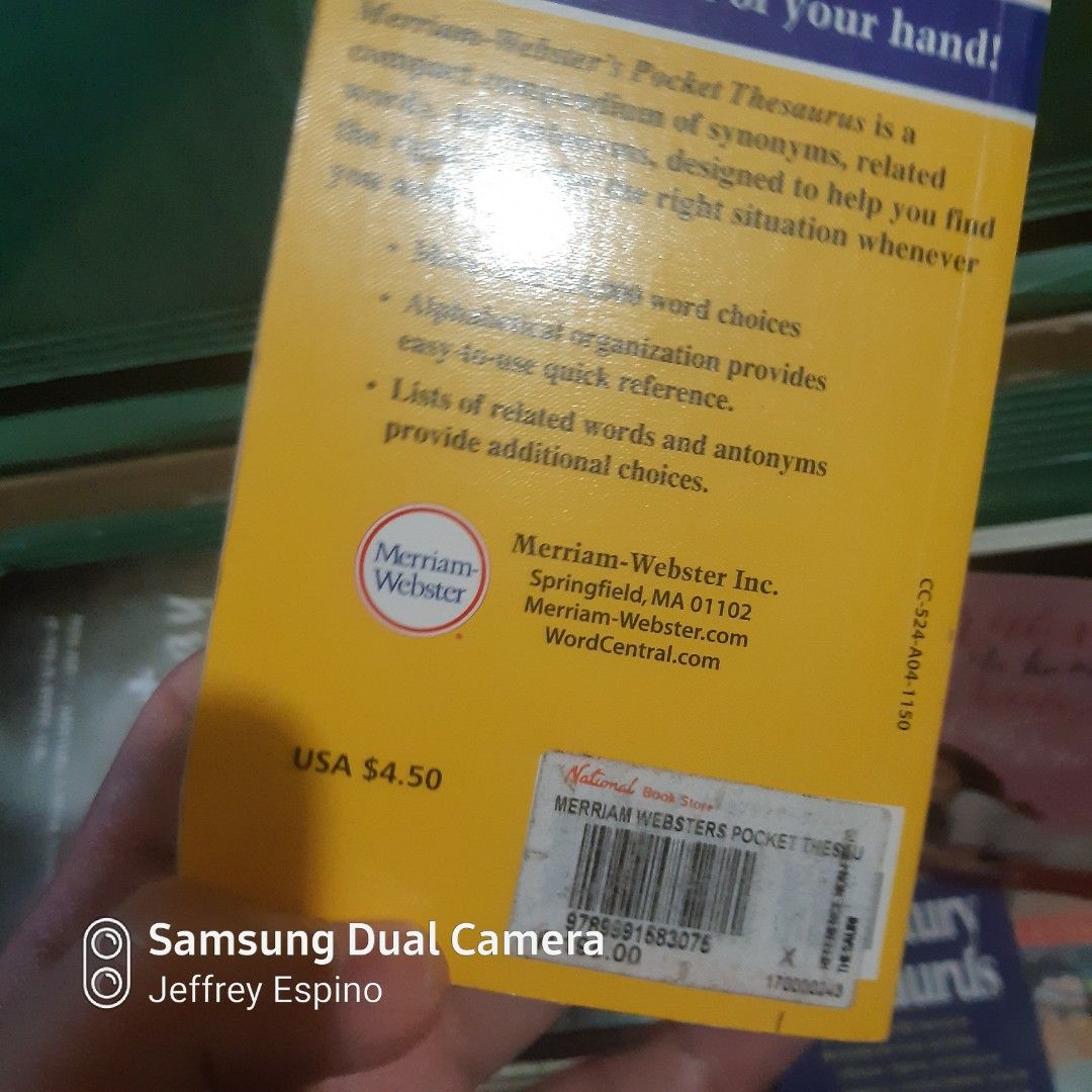 merriam-webster-s-pocket-thesaurus-hobbies-toys-books-magazines-assessment-books-on-carousell