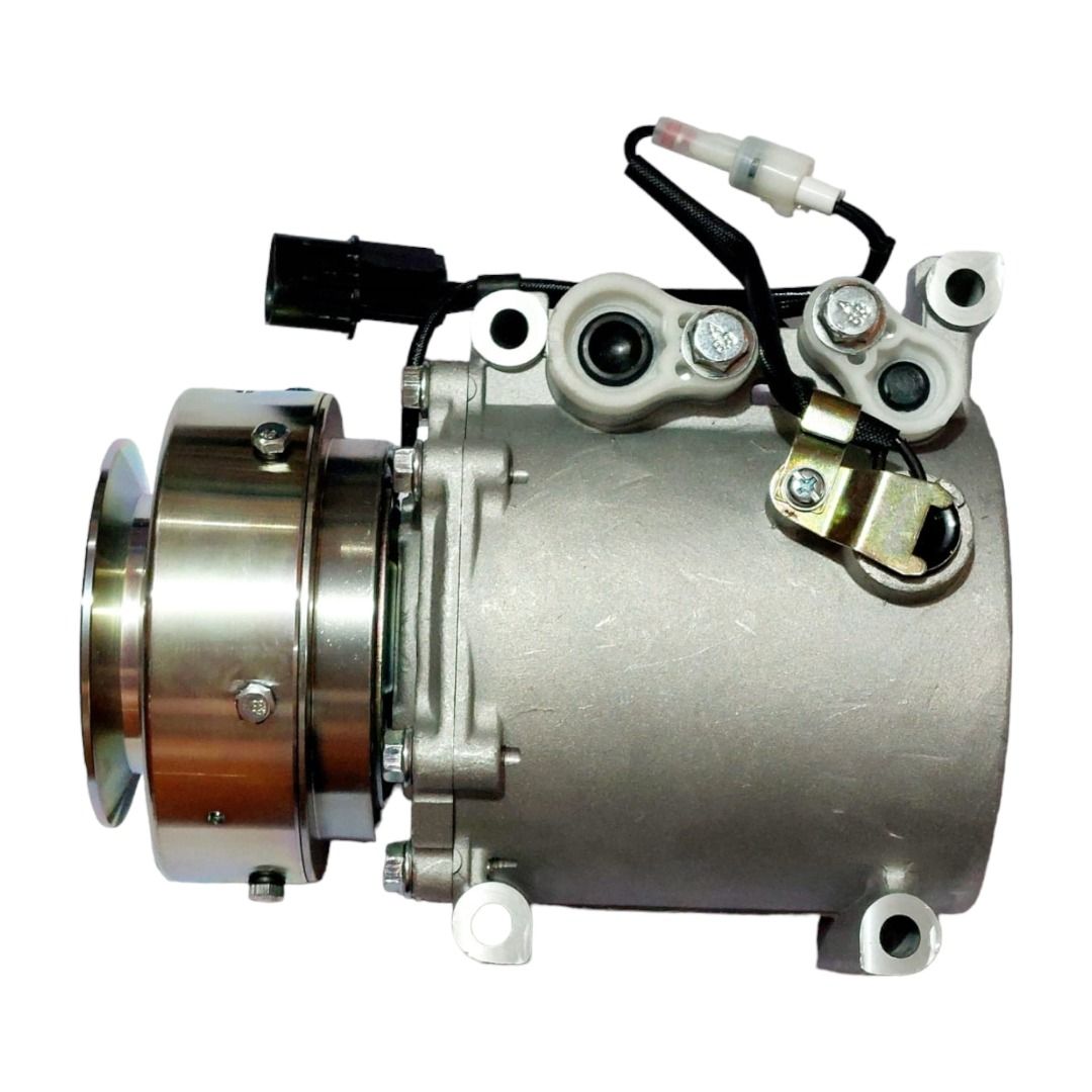 Mitsubishi Adventure CRDI AC Compressor, Car Parts & Accessories ...