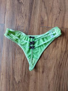 (Category: ) located in . Submitted by sallyna.s (Listing ID 1223223284, Image 1). Description: .