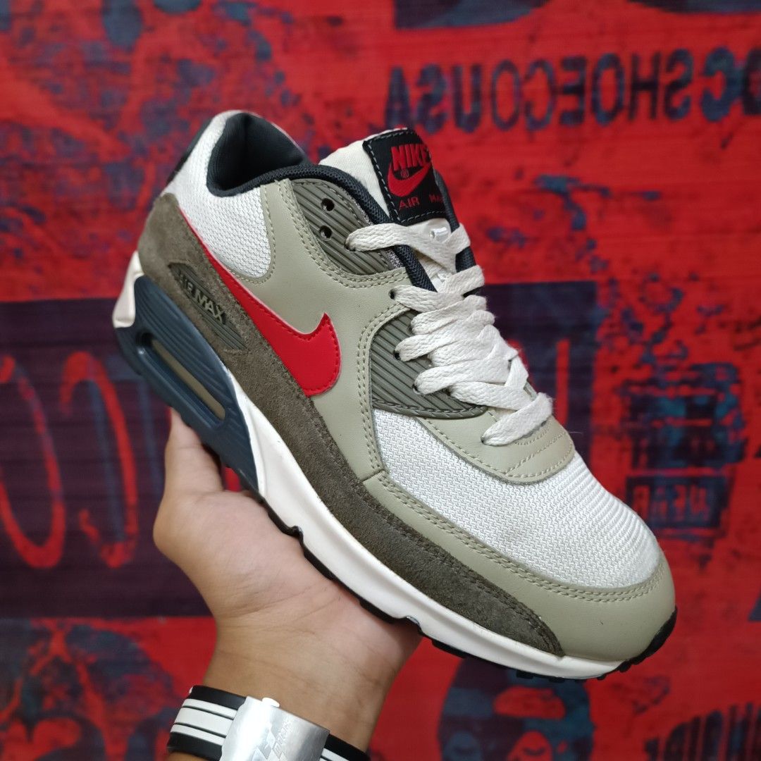 Nike Air Max 90 Unicorn Fesyen Pria Sepatu Sneakers di Carousell