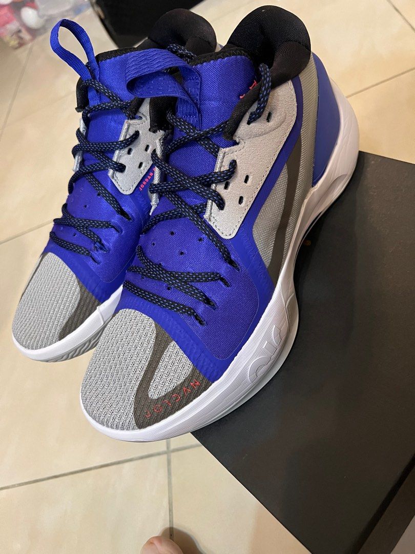 Nike Jordan zoom separate Luka us9.5, 男裝, 鞋, 波鞋 Carousell