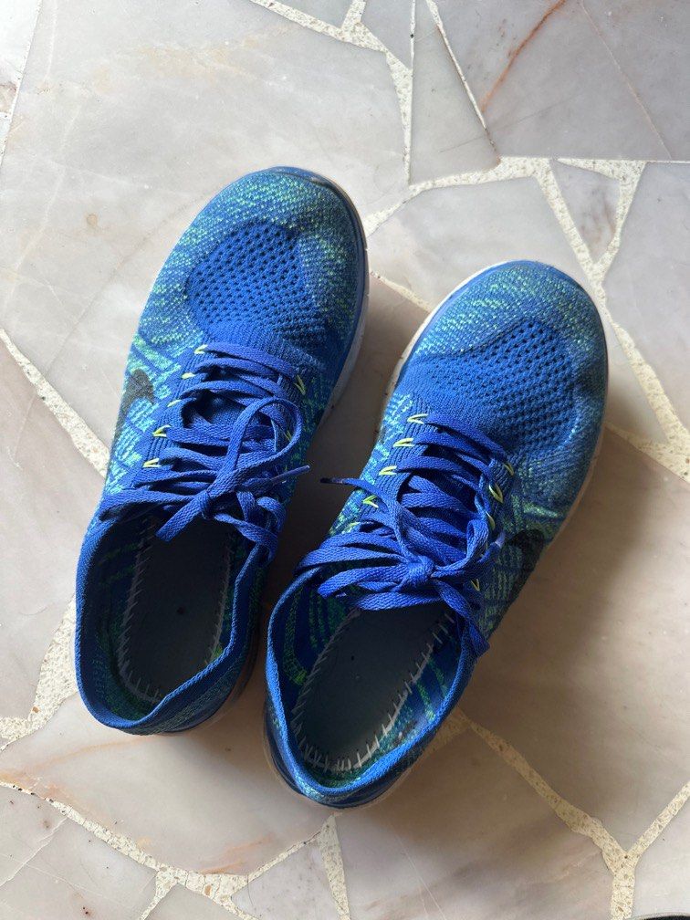 Nike 4.0 running shoes hotsell