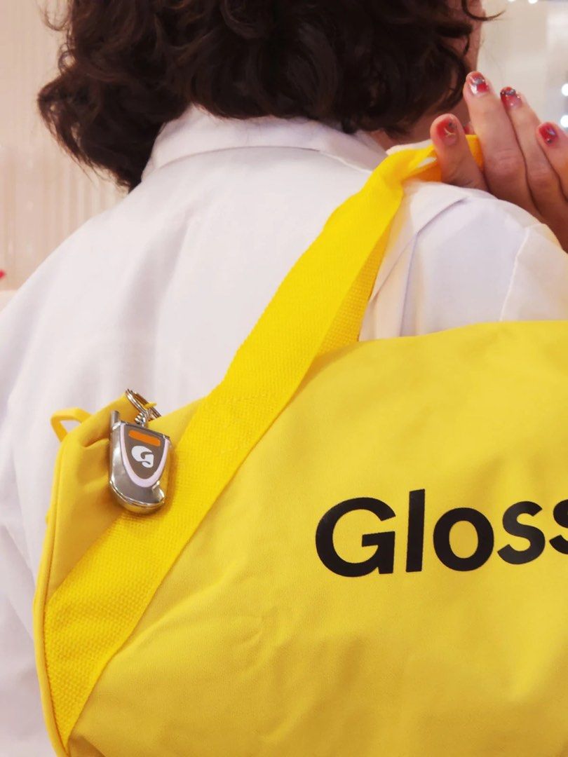 [ON HAND] Glossier LA-Exclusive Phone Keychain (Category: Makeup) located in Taguig. Submitted by francextrasph (Listing ID 1223203326, Image 3). Description: ON HAND unopened; brand new with Glossier dustbag Bought from the Glossier LA store not available on Glossier website ready to ship out 😊 You can choose one (1) freebie from the following: (until stocks last only and cannoy be combined with other discounts and promos) - glossier x alfred p