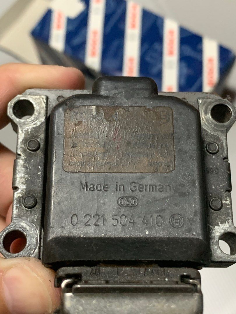 Original Bosch BMW E36 ignition coil, Car Accessories, Electronics