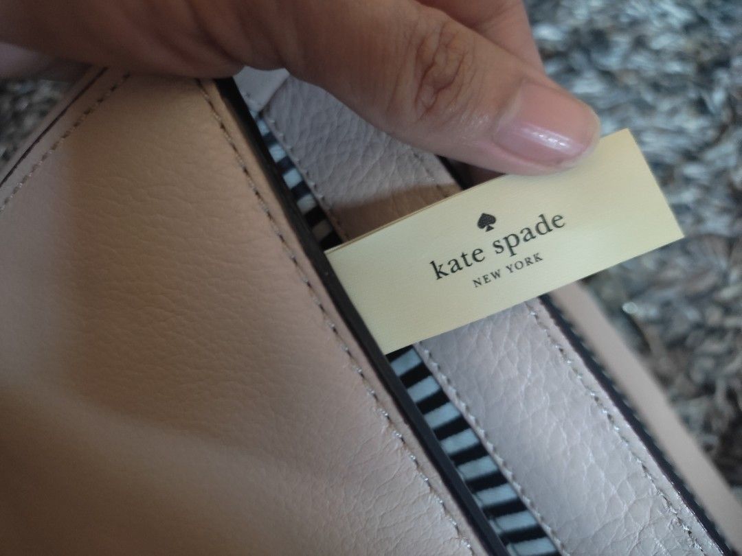 Original Kate Spade Sling Bag, Luxury, Bags & Wallets on Carousell