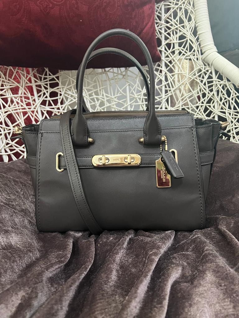 Original koleksi butik coach swagger