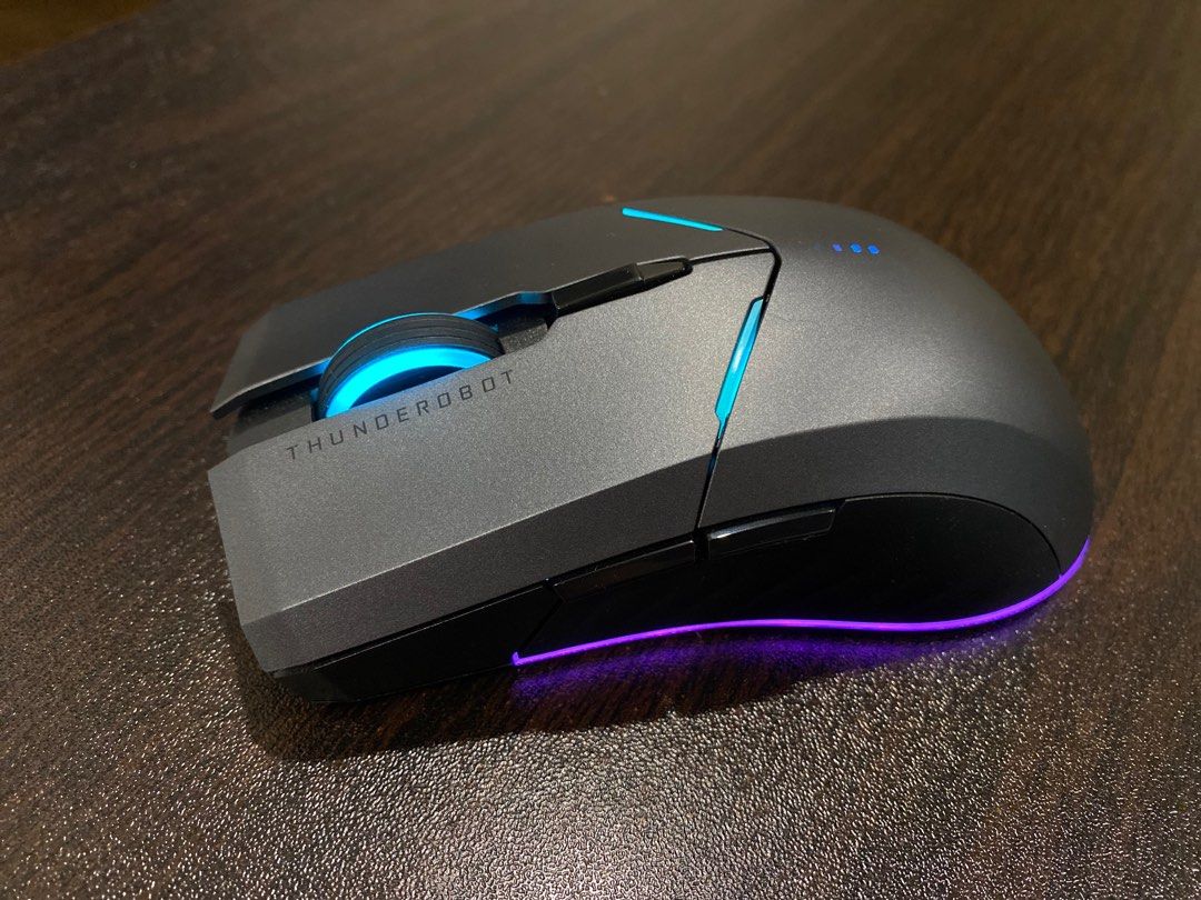 Thunderobot ML701 Wireless Rechargeable Gaming mouse , Computers & Tech ...