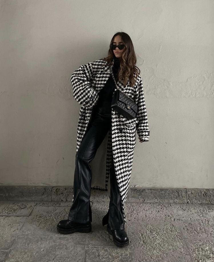 Outfit inspo Winter coats Long wool coat Tweed coat Houndstooth coat Travel coat Women s Fashion Coats Jackets and Outerwear on Carousell