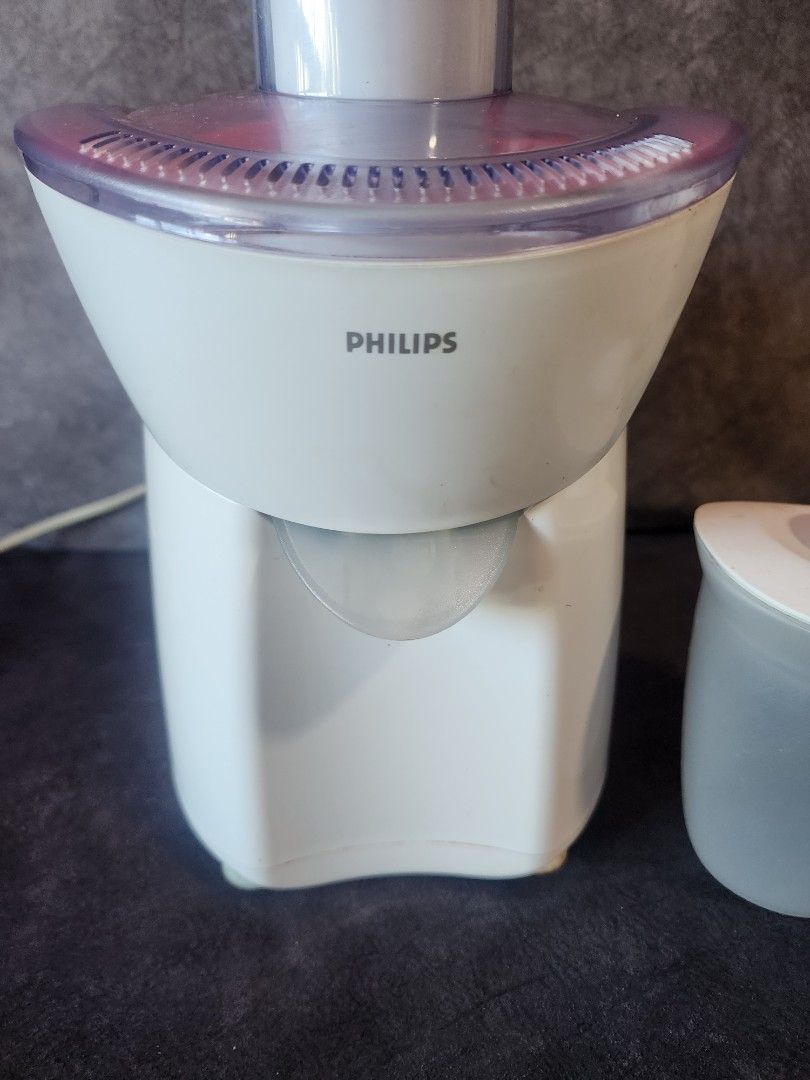 Philips fruit and vegetables Juicer, TV & Home Appliances, Kitchen