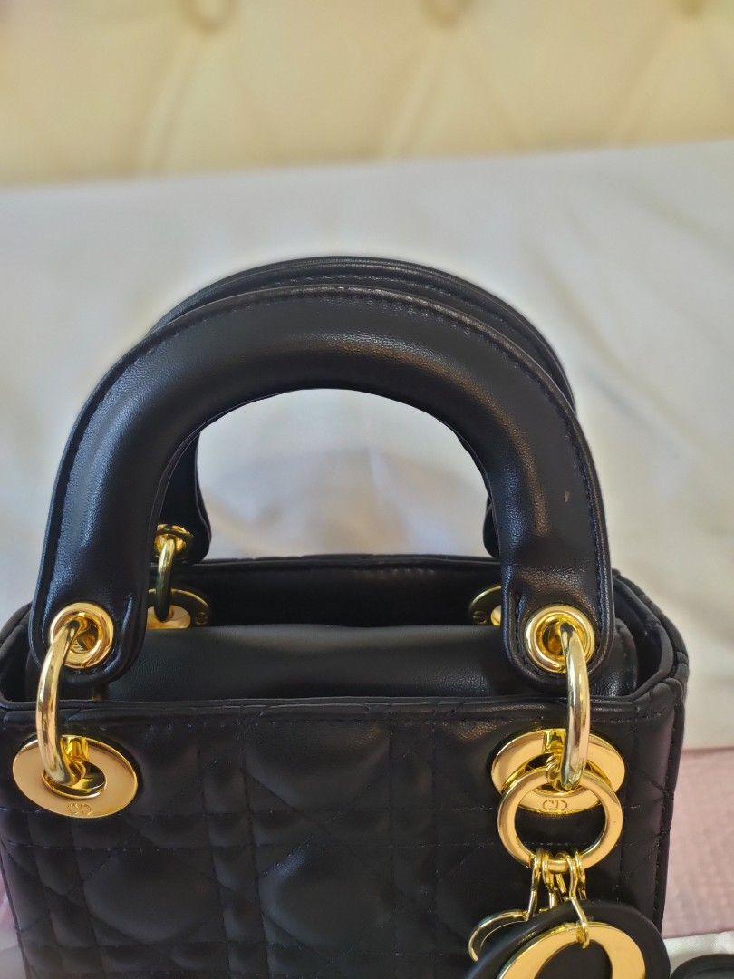 Preloved Lady Dior Mini handbag (Category: Luxury Bags & Wallets) located in Cebu City. Submitted by elcoleccion21 (Listing ID 1223233611, Image 3). Description: Japan source 💯 Leather quality 👍 in pristine condition 🎌 walang issue.