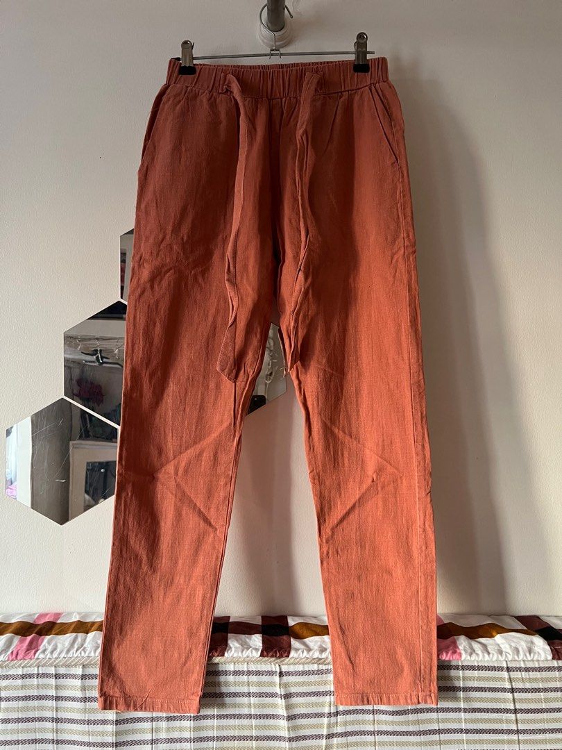 sale! Rust colored pants (Category: Other Bottoms) located in Manila. Submitted by jessrosete (Listing ID 1223295426, Image 1). Description: .