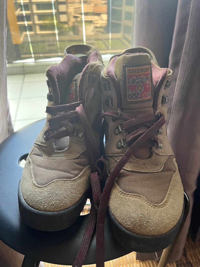 salomon walking boots sale