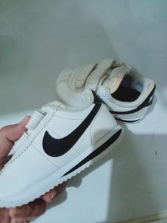 Sepatu Nike Ori