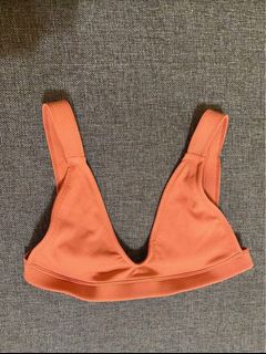(Category: ) located in . Submitted by clothingd (Listing ID 1223225257, Image 1). Description: .