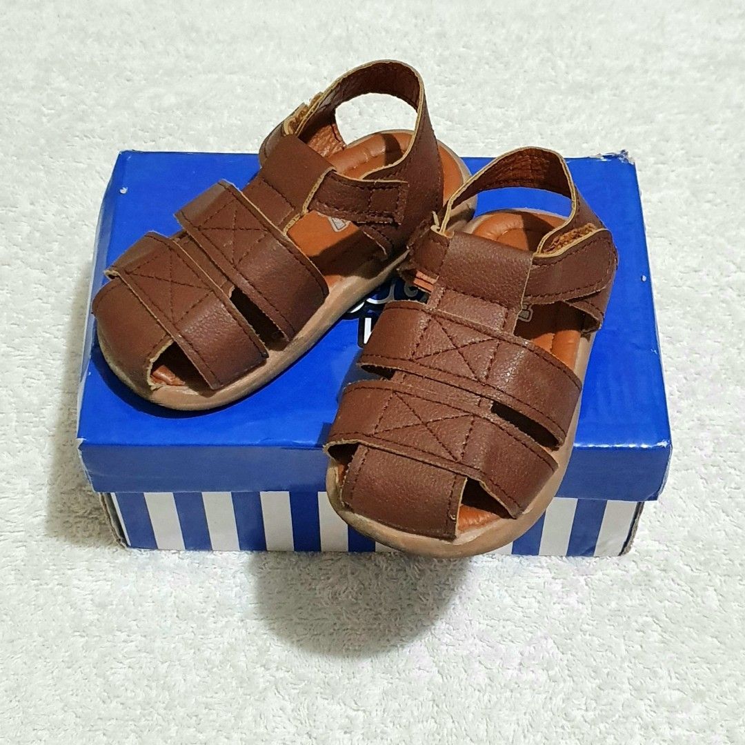 SIZE 5 Kids Sandals almost new Babies Kids Babies Kids