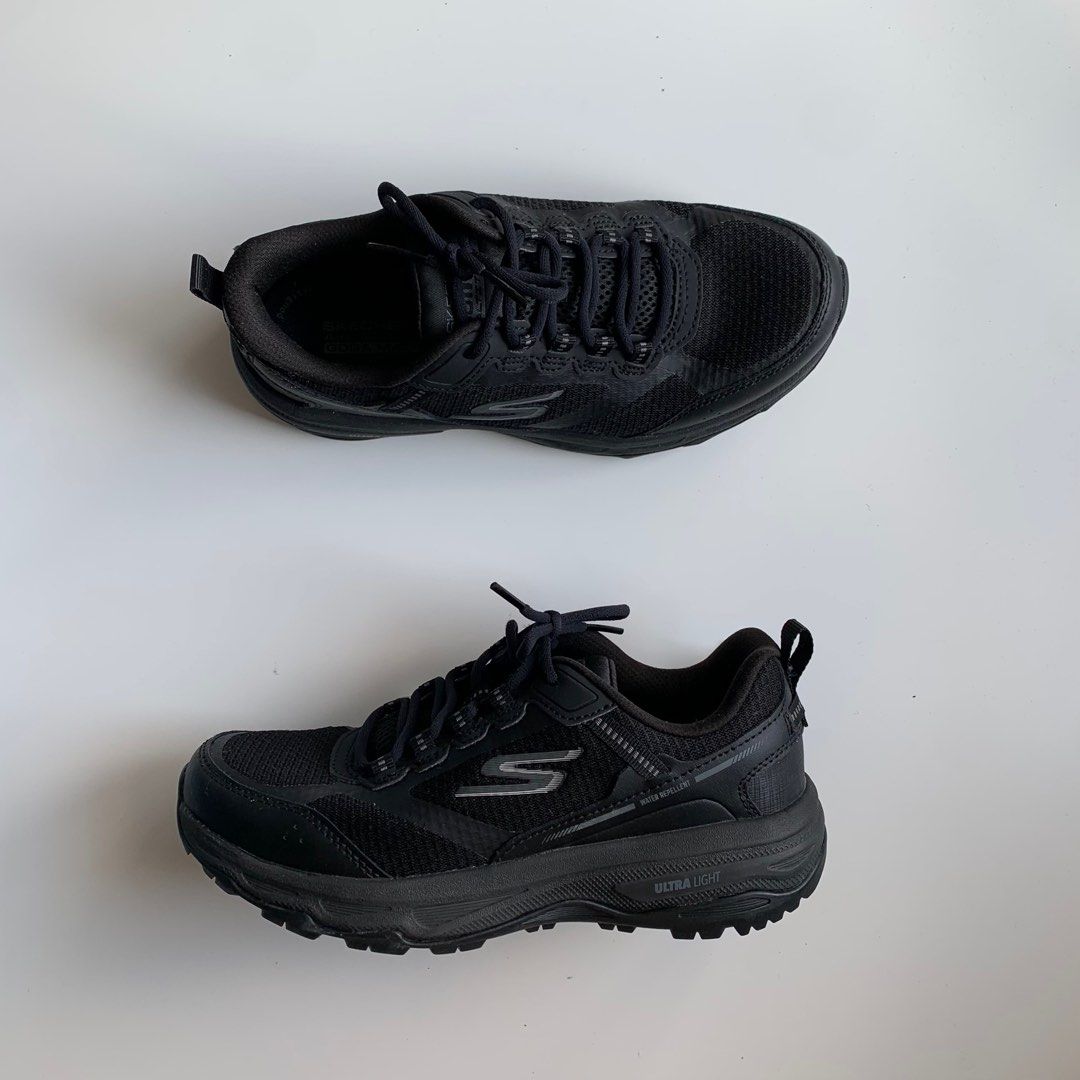 Go discount trail skechers