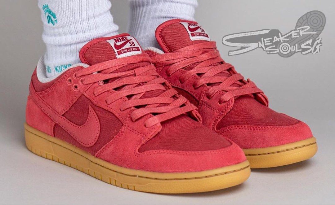 All red clearance nike sb