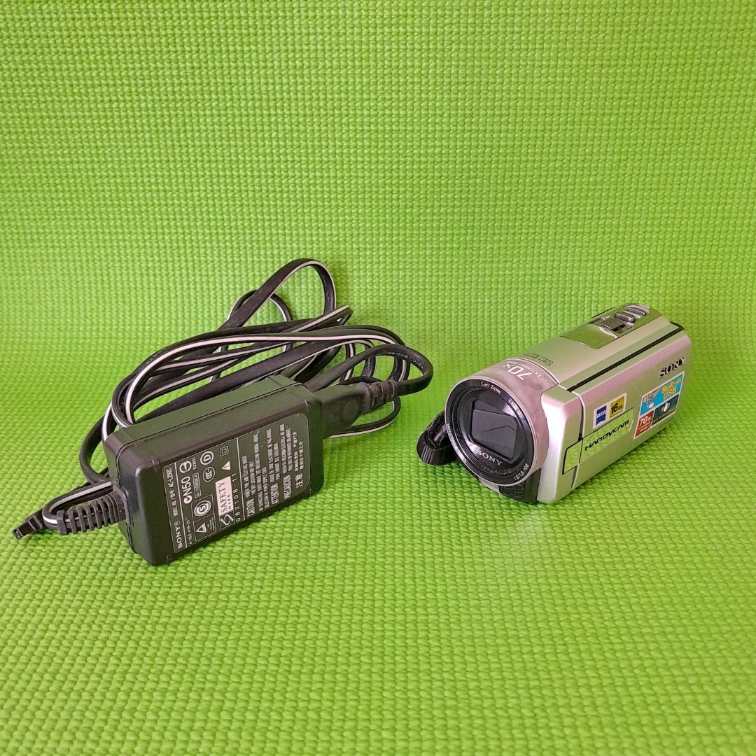 Sony DCRSX85 Handycam Camcorder for Sale, Photography, Video Cameras