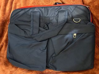Tas laptop baru