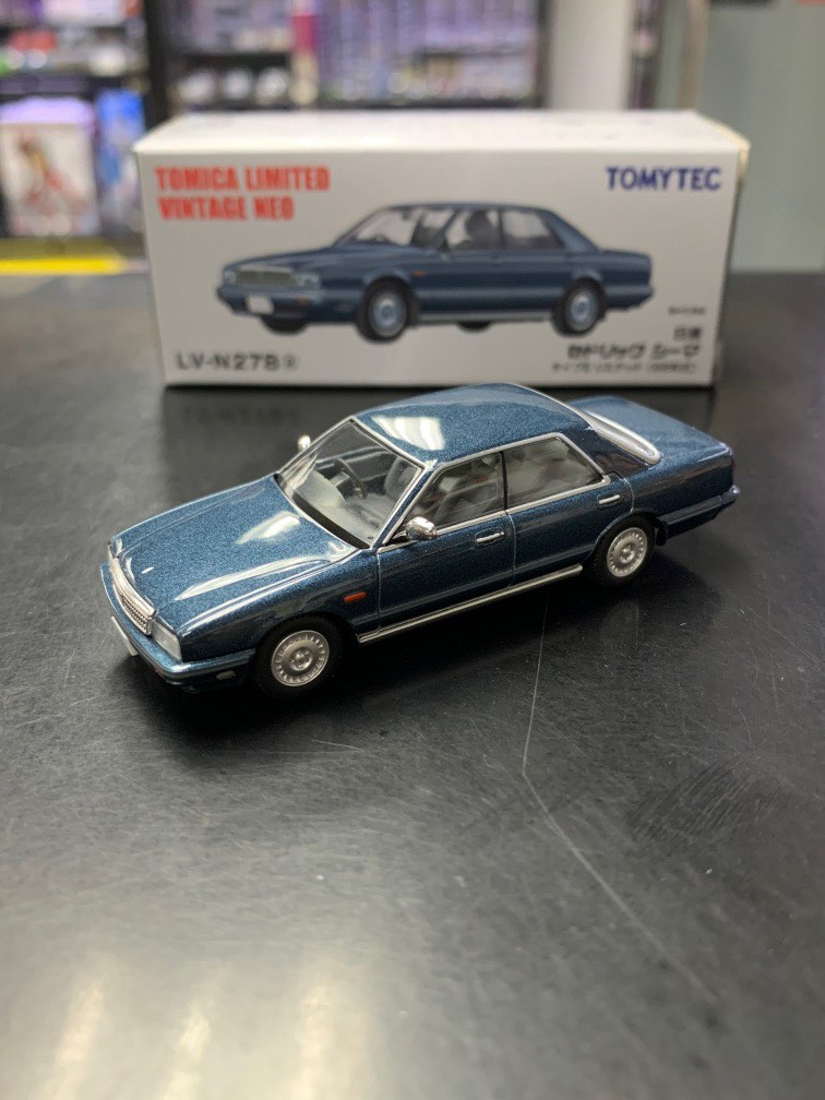絕版Tomica Limited Vintage Neo Tomytec LV-N288a Nissan Cedric Cima