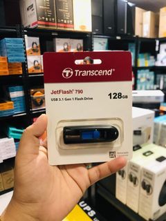 Transcend 128GB JF790 Flash Drive USB 3.1 TS128GJF790K