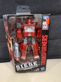 Transformers Siege Ironhide WFC Deluxe MISB NEW