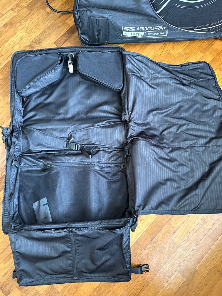 Tumi Suit bag, Hobbies & Toys, Travel, Luggage on Carousell