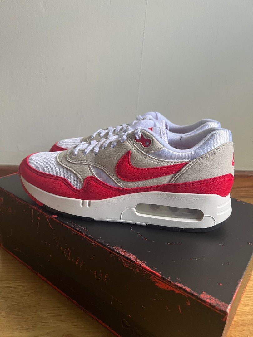 Nike 27 clearance pink bubble