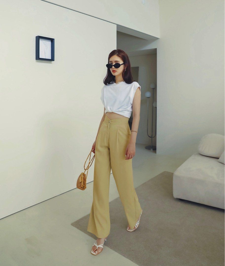 V Cut High Waisted Suit Pants, Women's Fashion, Bottoms, Other Bottoms on  Carousell