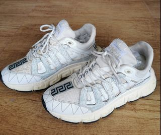 (Kategori: ) berada di . Dikirim oleh legit83_secondbrand3d (ID iklan 1223232774, Gambar 1). Deskripsi: .
