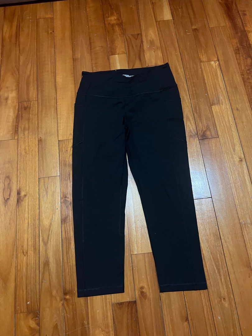 Victoria secret sport leggings with pockets on sale