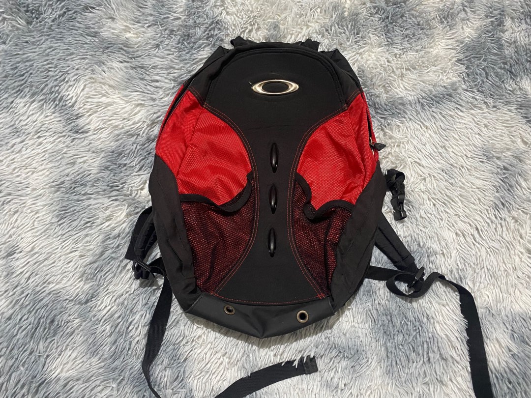 Vintage Oakley backpack on Carousell