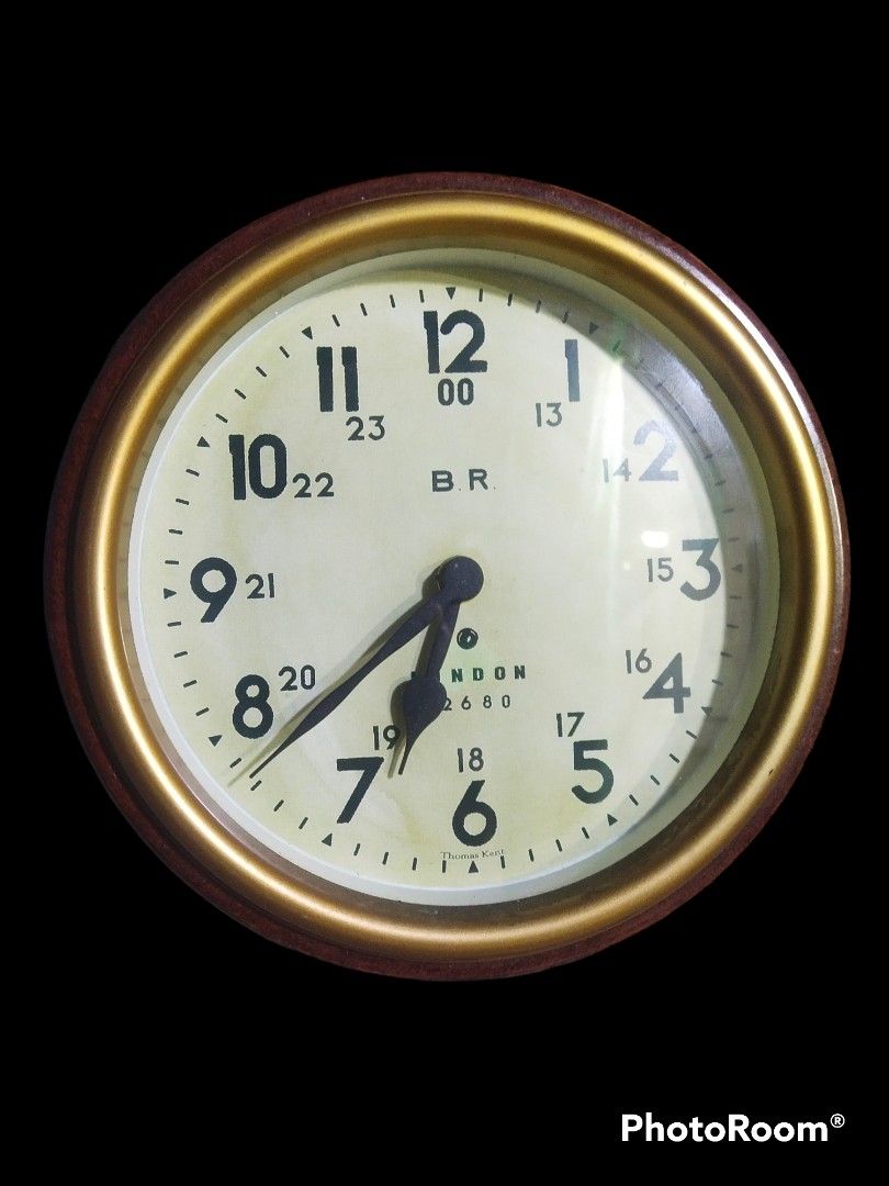 wall clocks, sold per piece on Carousell