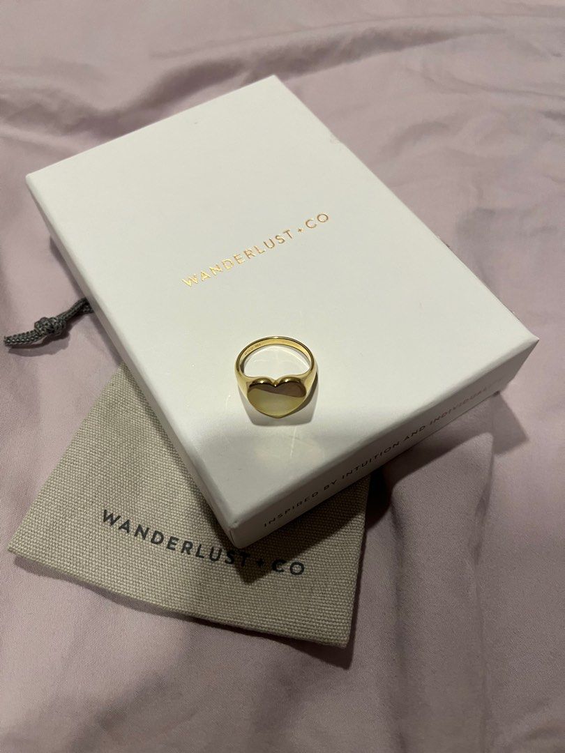 Tiffany and co store heart signet ring