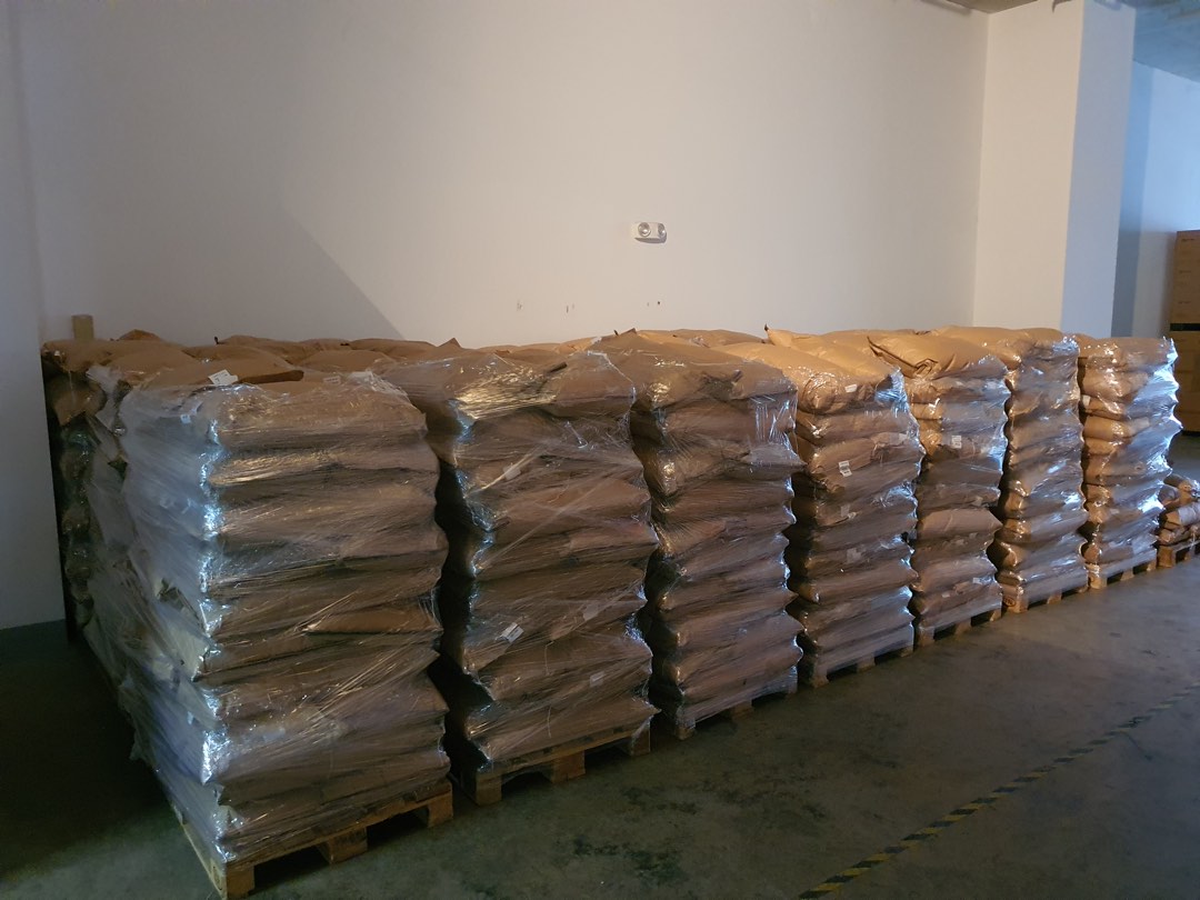 (Category: ) located in . Submitted by kbl_logistics (Listing ID 1223387907, Image 1). Description: .