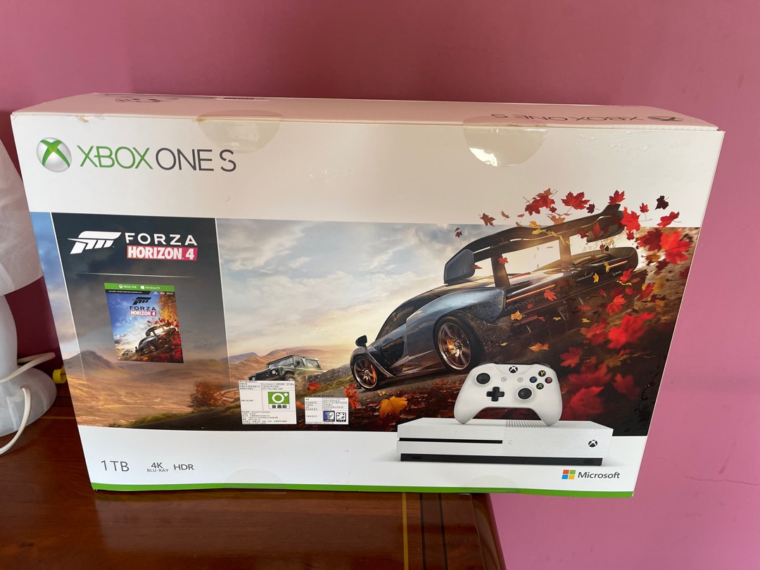 Xbox One S 1TB Forza edition, Video Gaming, Video Game Consoles, Xbox