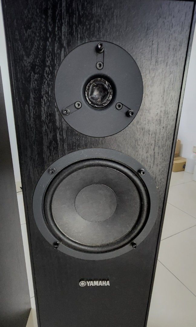 Yamaha speaker nsf140, Audio, Soundbars, Speakers & Amplifiers on Carousell