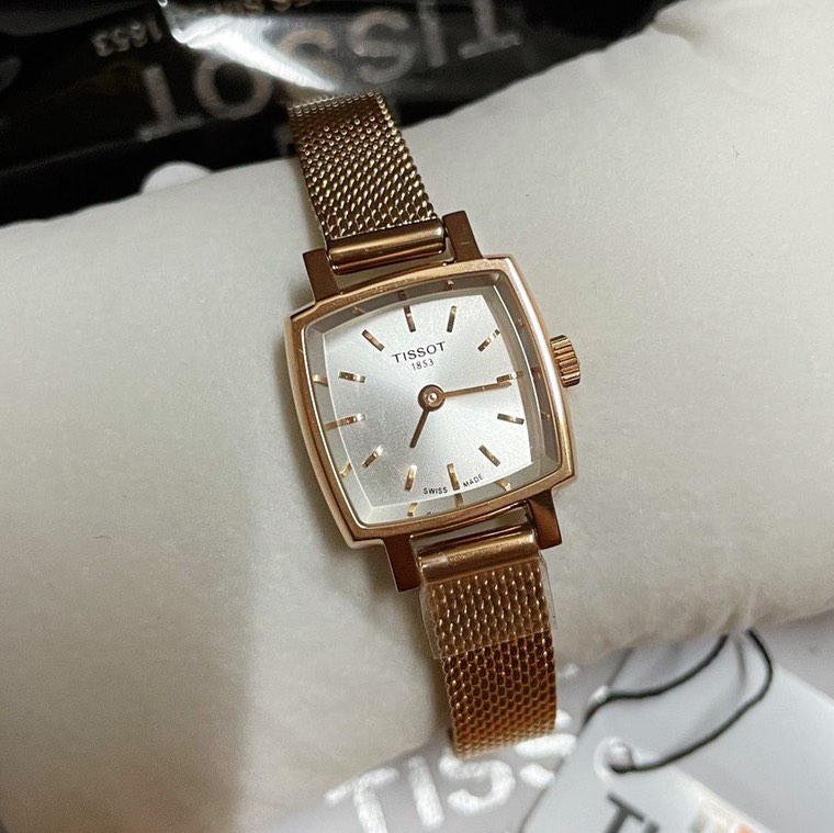 Tissot lovely watch hotsell gold