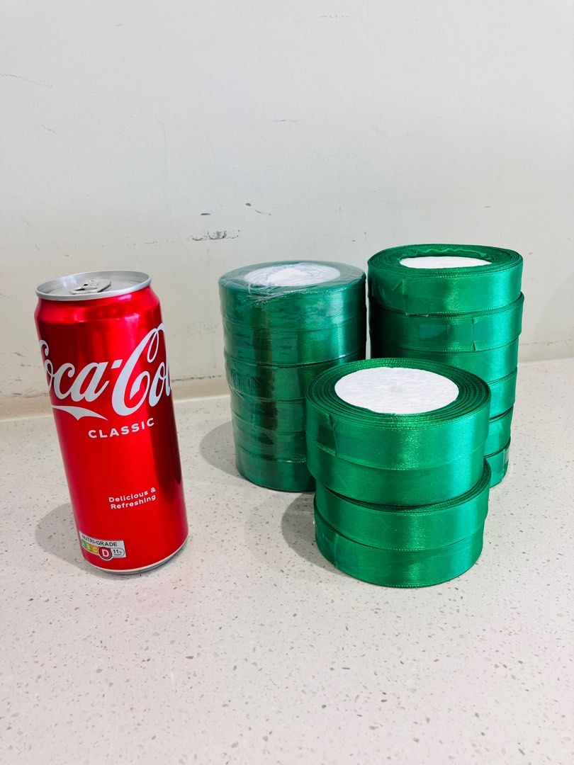 2cm Green Ribbon, Hobbies & Toys, Stationery & Craft, Craft Supplies