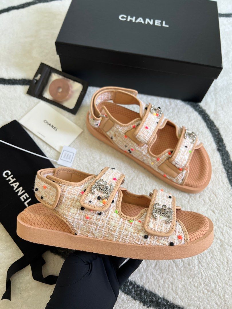 🦄 BNIB CHANEL Dad Sandals in Tweed and Leather Nude Pink Multicolor Size  37 US 6 , Luxury, Sneakers & Footwear on Carousell