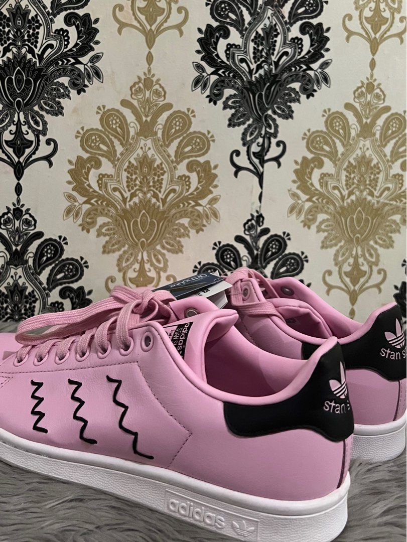 Stan smith pink zigzag hotsell