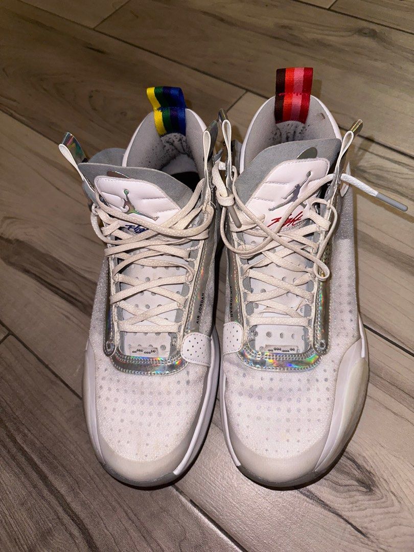 虎扑Air Jordan XXXIV PF AJ34 全明星白镭射篮球鞋BQ3381-101, 名牌, 鞋及波鞋- Carousell